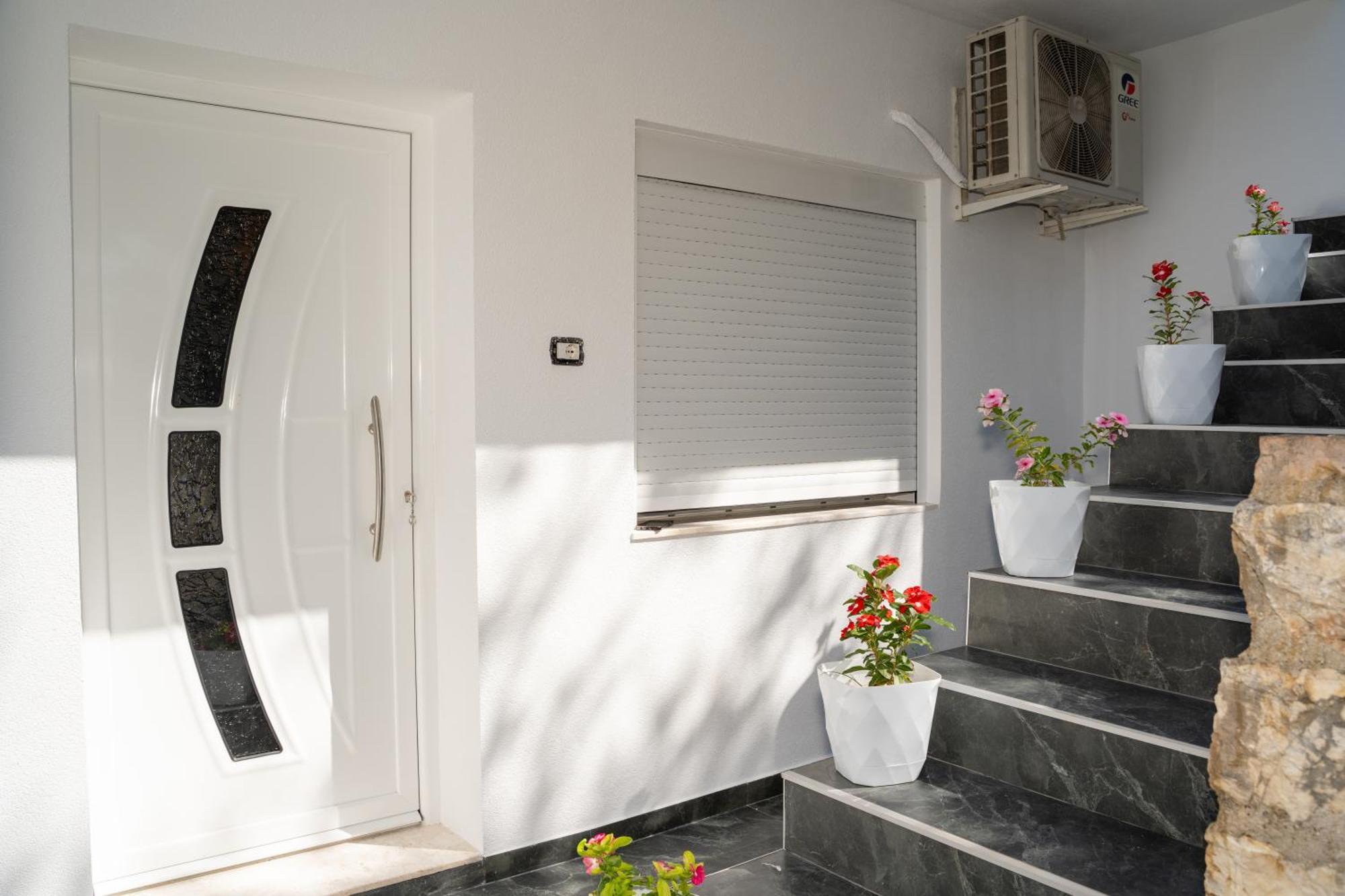 Sunnydream Apartaments Saranda Экстерьер фото
