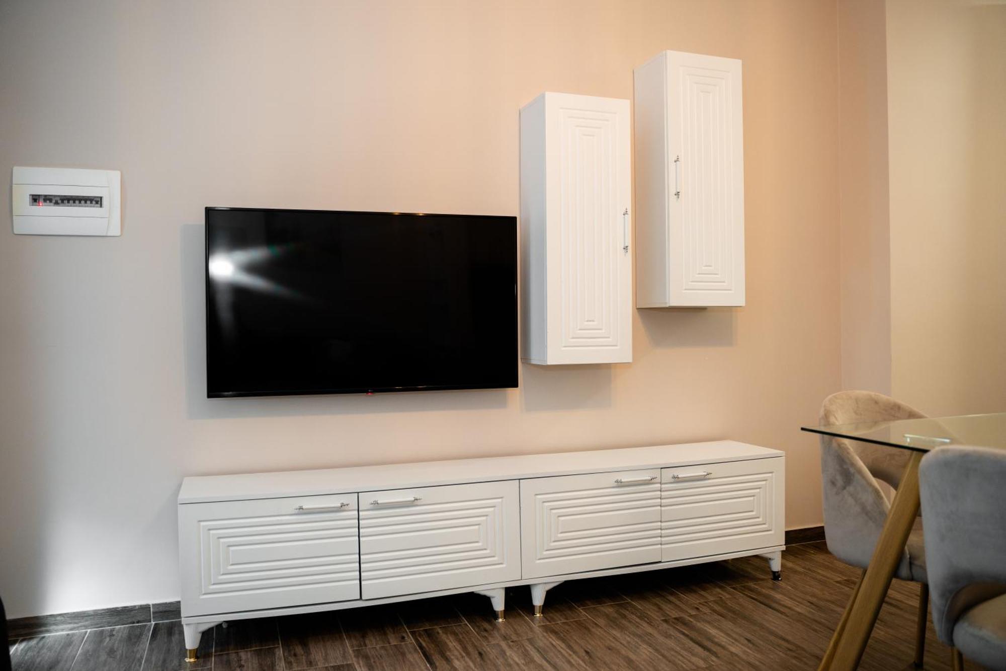 Sunnydream Apartaments Saranda Экстерьер фото